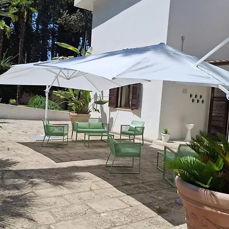 Konukevi Relais Lavalle 4*